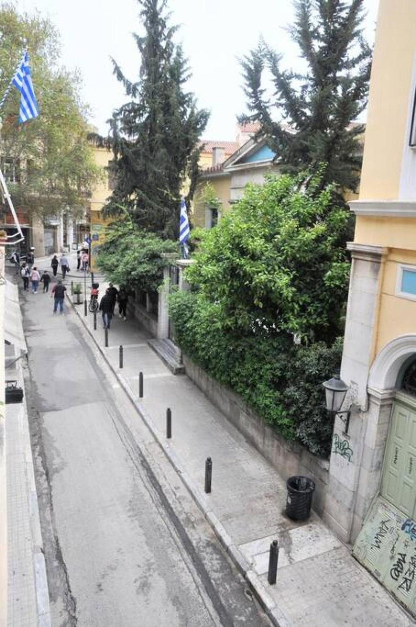 Magnificent Apartment In Plaka Athens Exterior photo